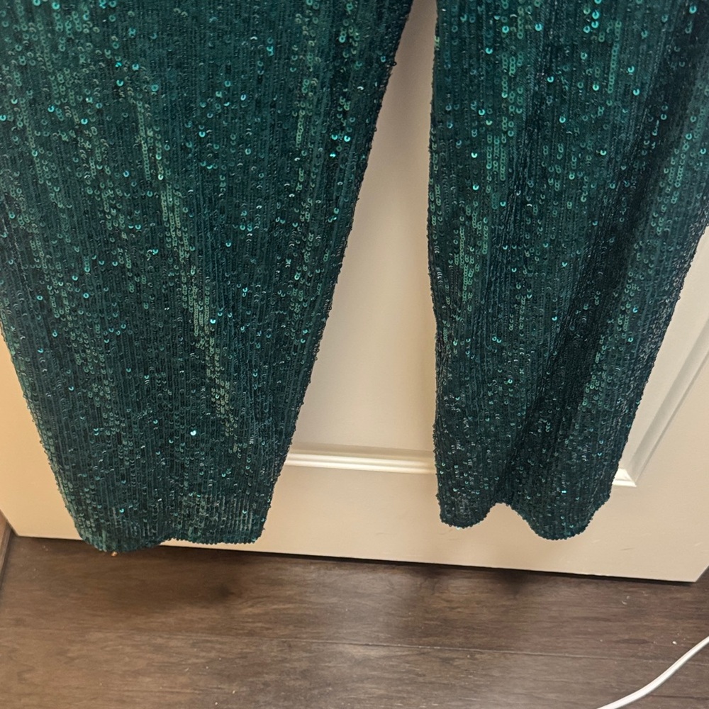 Emerald sequin Halter Jumpsuit - Picture 3 of 5